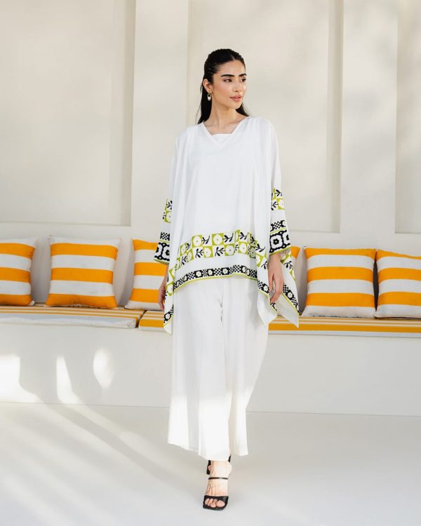 Women’s 3-piece Swiss Lawn Printed Suit – White, Medium Size, Shirt, Trouser & Inner Set,